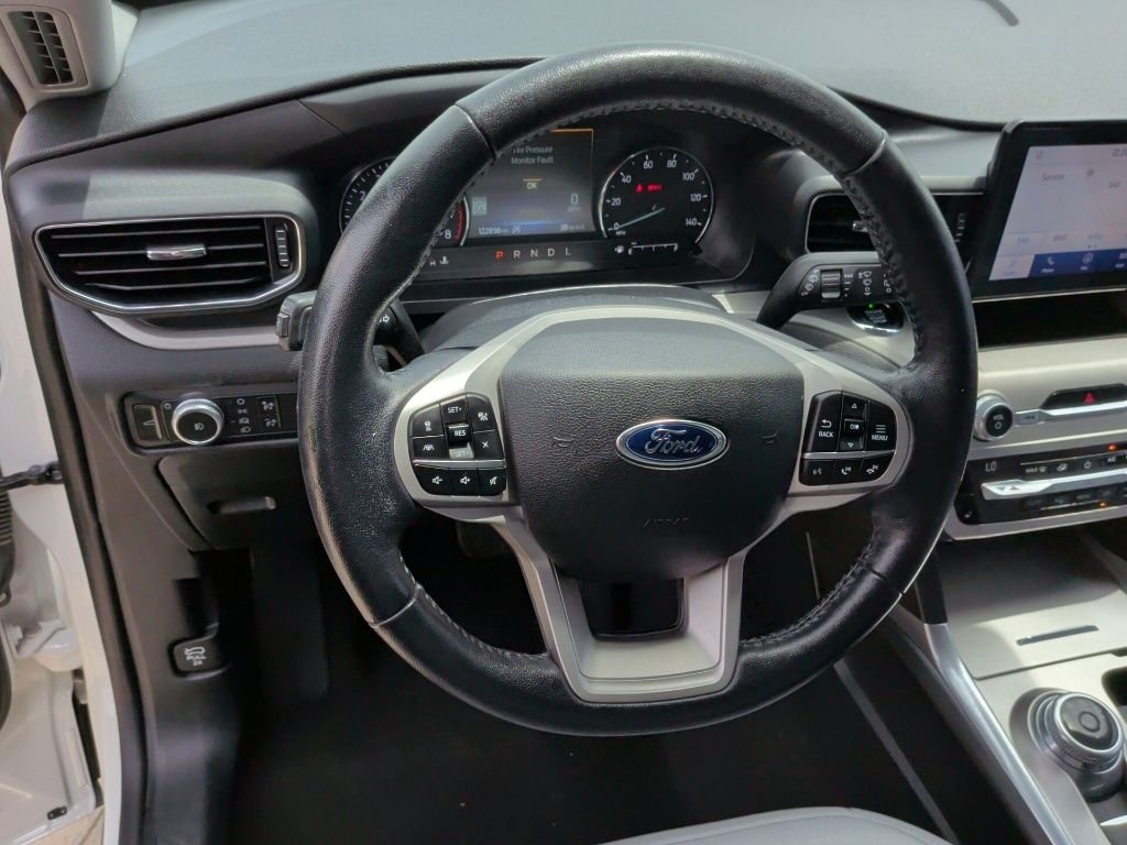 Used 2021 Star White Ford XLT image 16