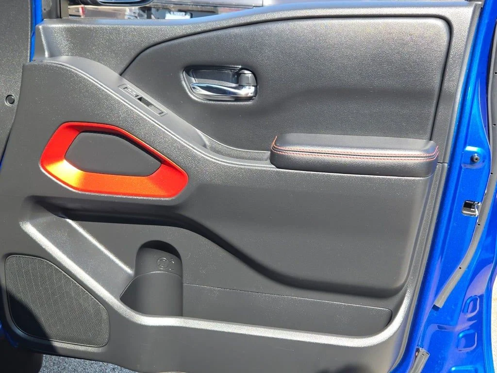 Used 2025 Blue Nissan PRO-4X image 6