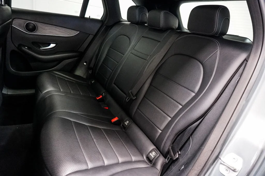 Used 2018 Gray Mercedes-Benz GLC 300 image 8