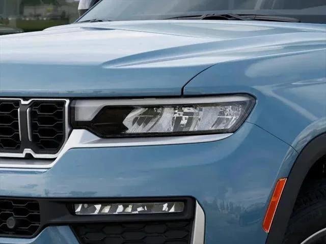 New 2026 Steel Blue Exterior Paint Jeep Limited image 114