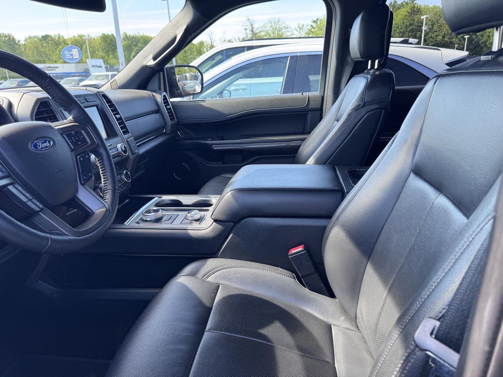 Used 2020 Agate Black Ford XLT image 7