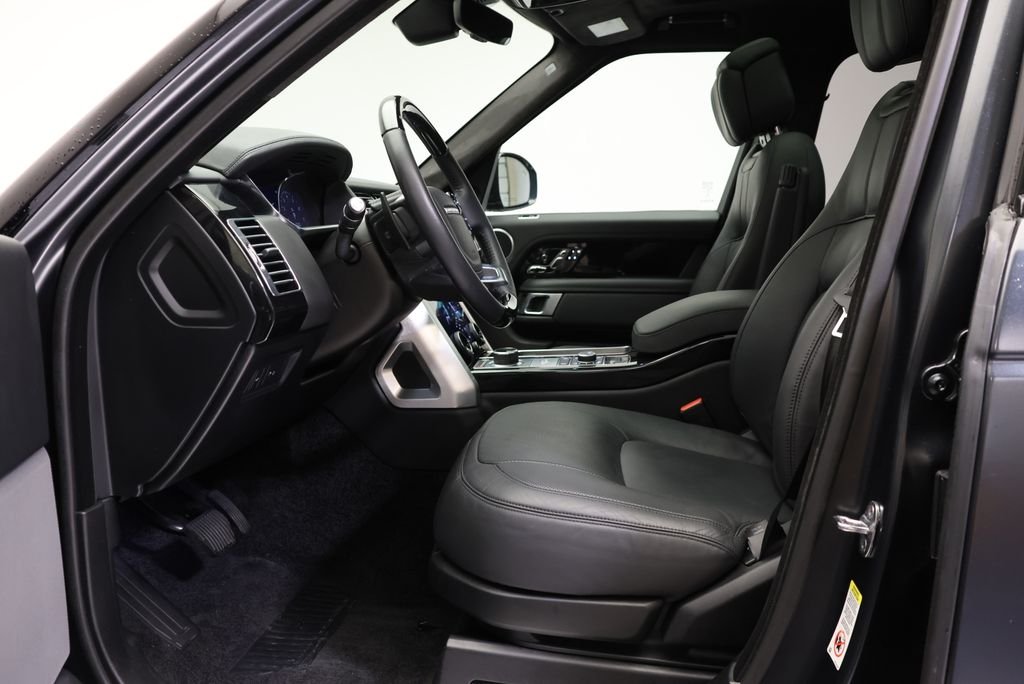 Used 2019  Land Rover 5.0L V8 Supercharged image 29
