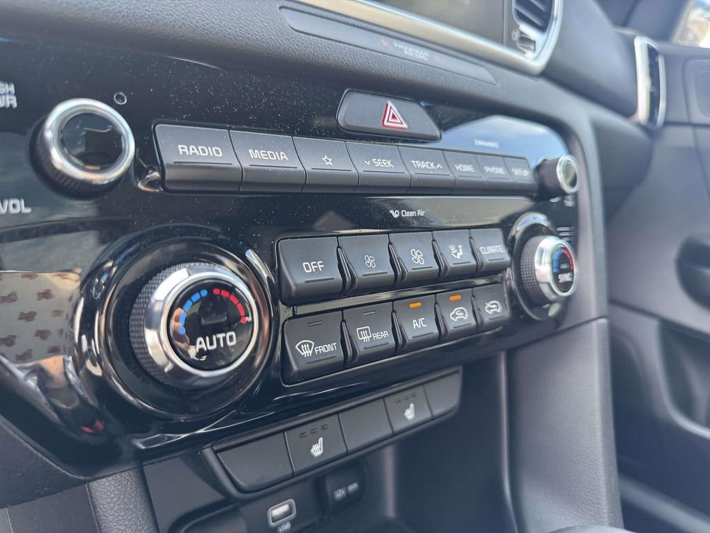 Used 2022 Blue Kia Nightfall image 18