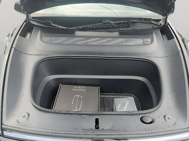 Used 2026  Tesla LONG RANGE image 13