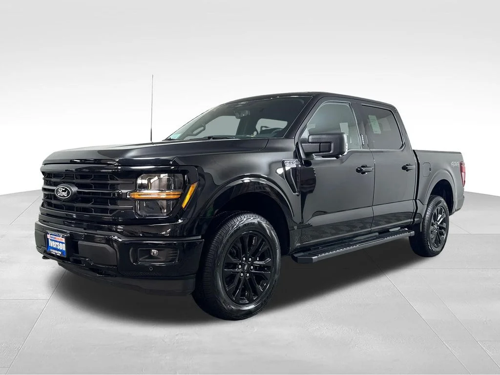 New 2026 Agate Black Metallic Ford XLT image 4