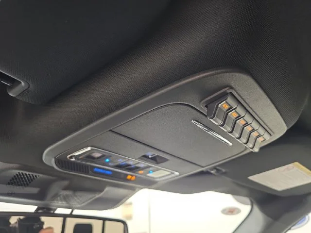 New 2026 Star White Metallic Tri-Coat Ford F-250® Platinum® image 32