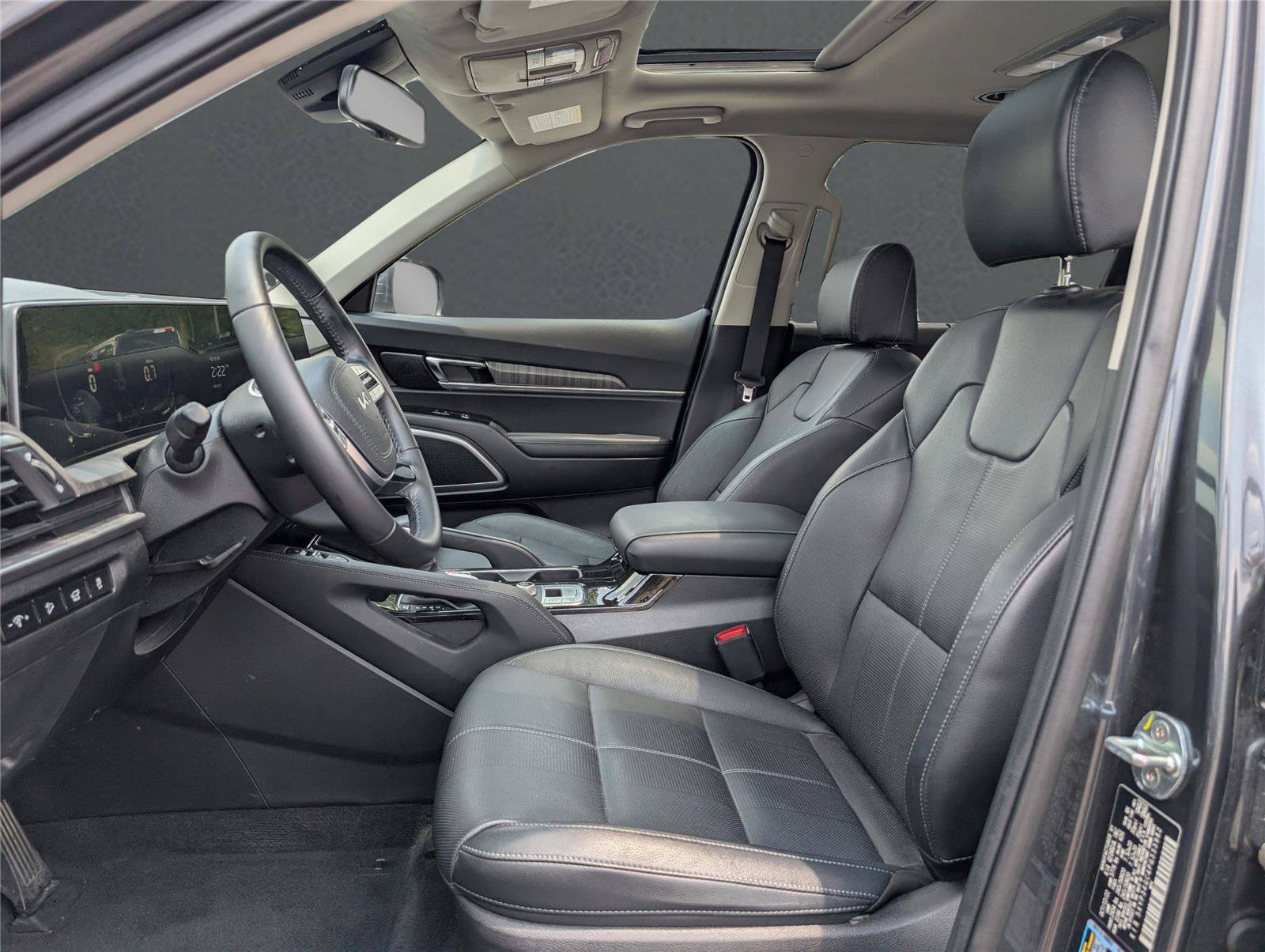 Used 2023 Dark Moss Kia EX image 13