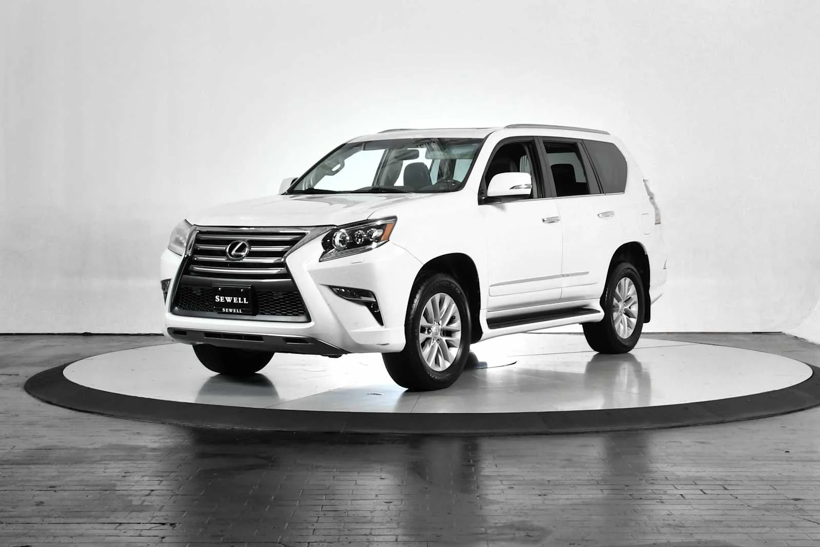 2016 Lexus GX 460 460's photo