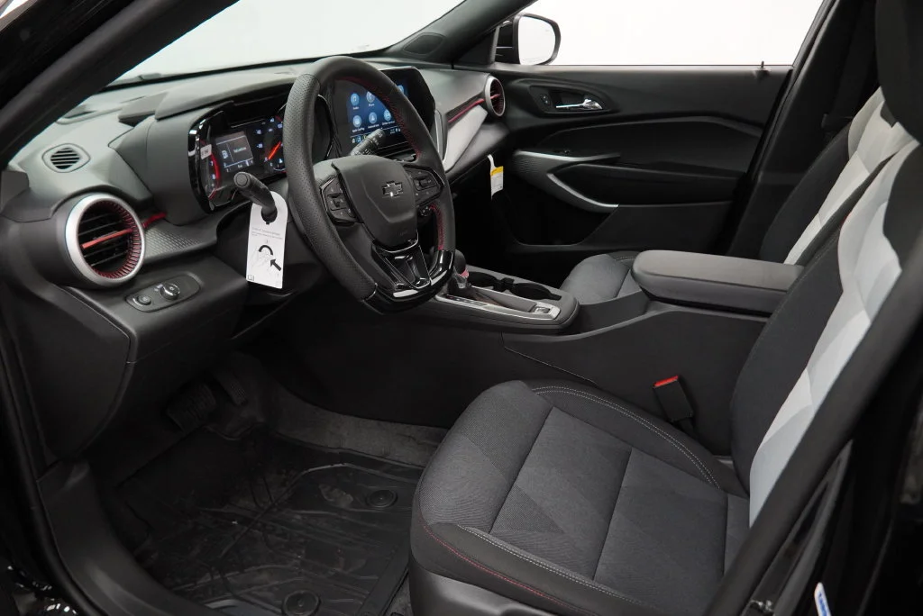 New 2026 Mosaic Black Metallic Chevrolet 1RS image 19