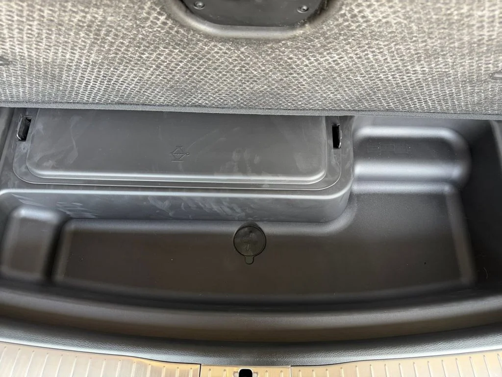 Used 2025 Gray Jeep Summit image 27