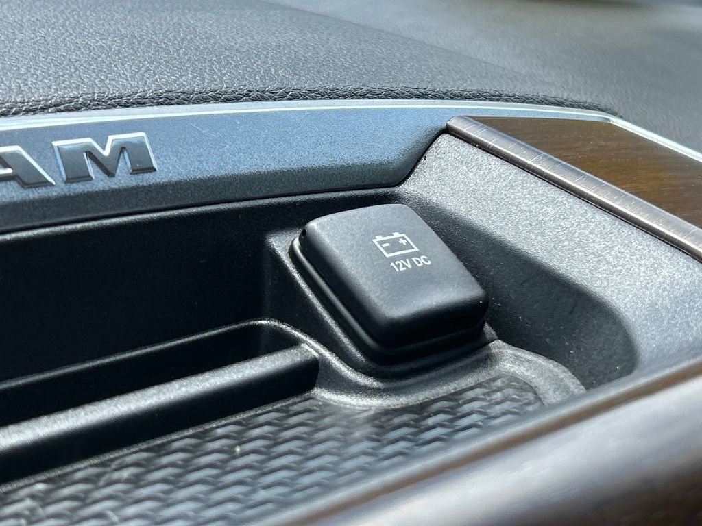Used 2021 Black Ram Laramie image 36