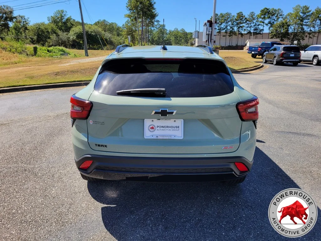 Used 2024 Green Chevrolet 2RS image 5