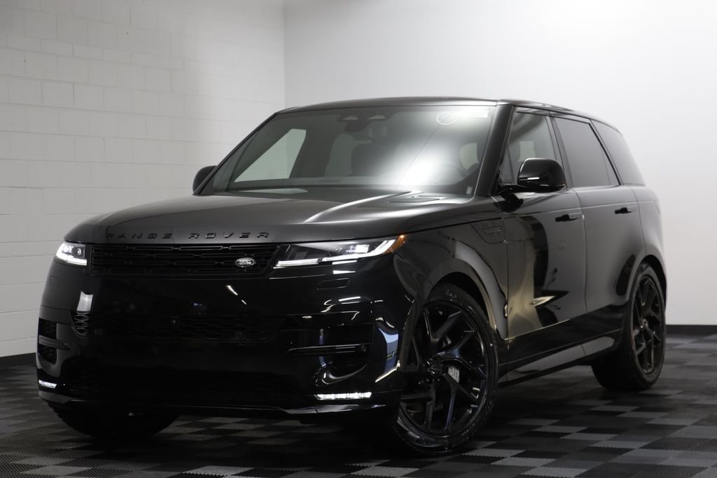 New 2026 Santorini Black LAND ROVER Dynamic SE image 1