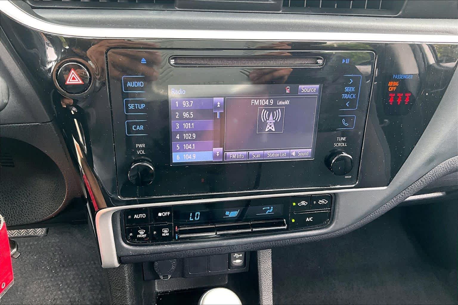 Used 2018 Super White Toyota LE image 32