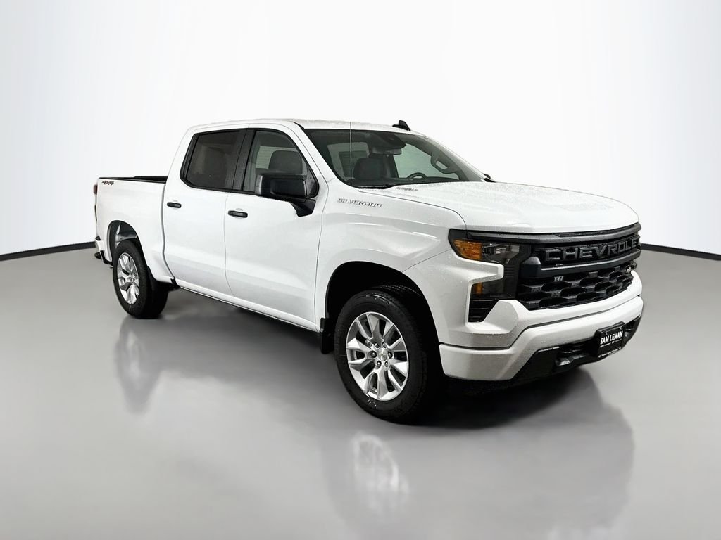 New 2026 Summit White Chevrolet Custom image 1