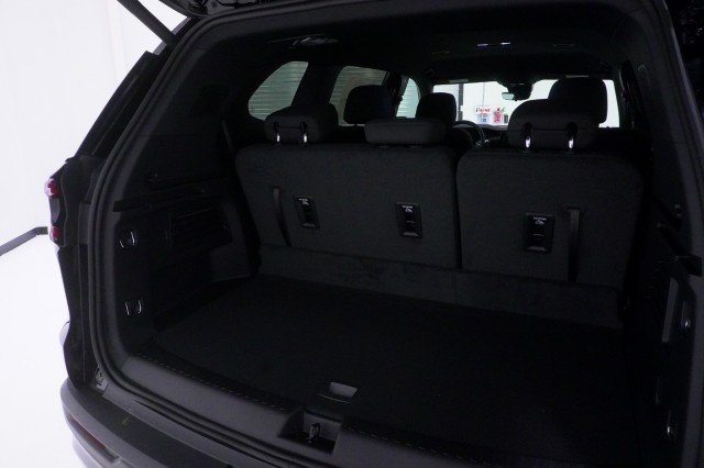 2026 GMC Acadia Elevation - Photo 7