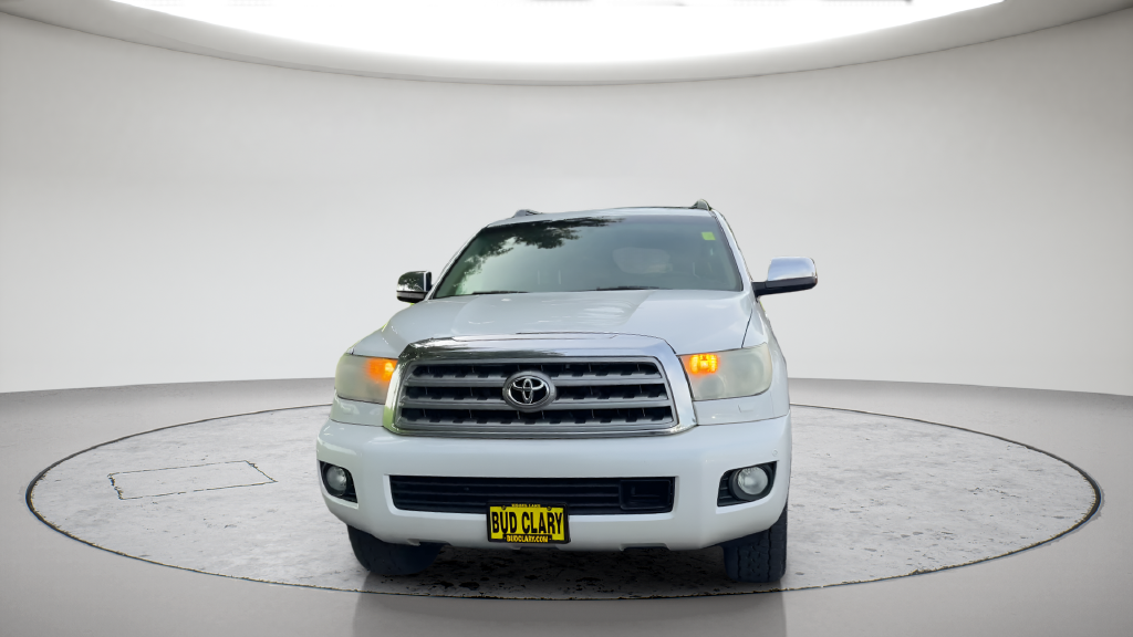 Used 2010 Super White Toyota Platinum image 3