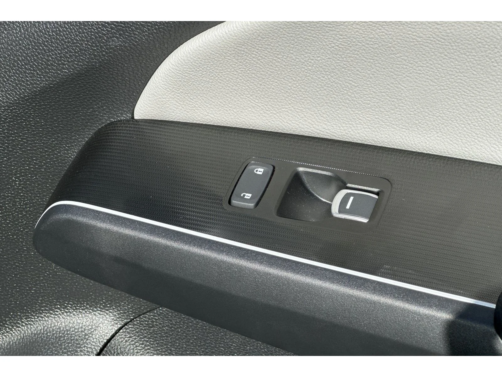 Certified Used 2026 Meteorite Gray Metallic Honda Sport Touring image 21