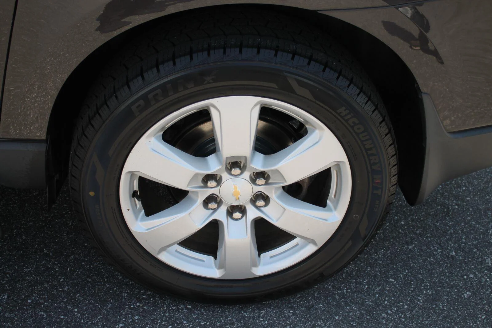 Used 2016 TUNGSTEN METALLIC Chevrolet LT image 31