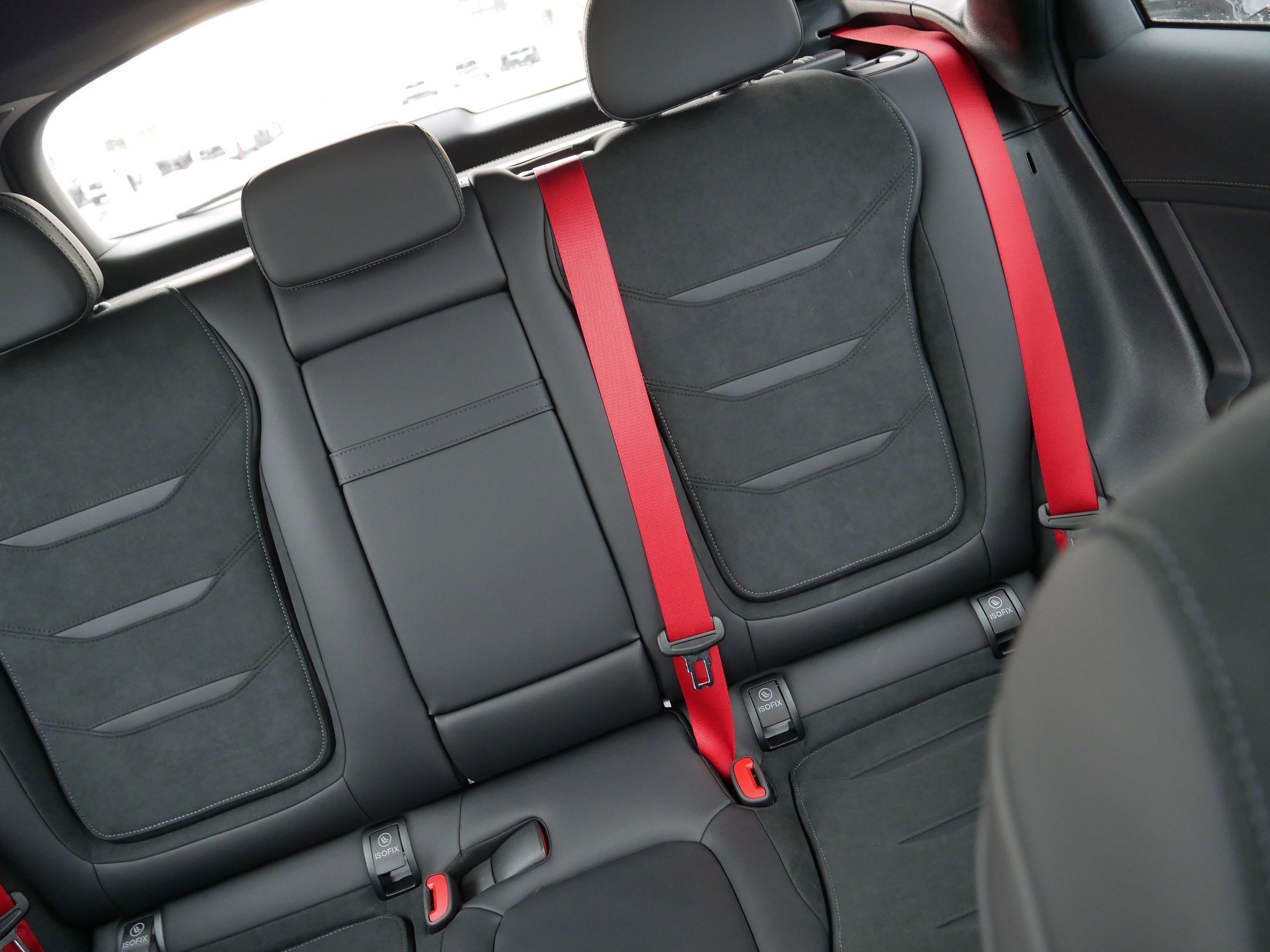 2025 Mercedes-Benz GLC AMG GLC63 S - Photo 14