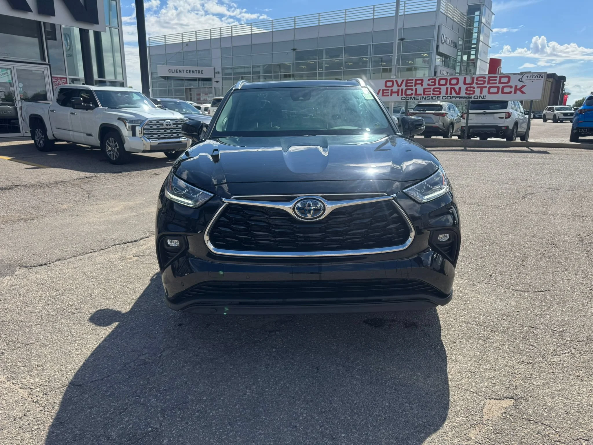 Certified Used 2024 Midnight Black Metallic Toyota Limited AWD*7 Pass | Cooled Leather | Nav | Pano Roof | Htd Wheel | Lane Keep Assist | Adapt Cruise image 4
