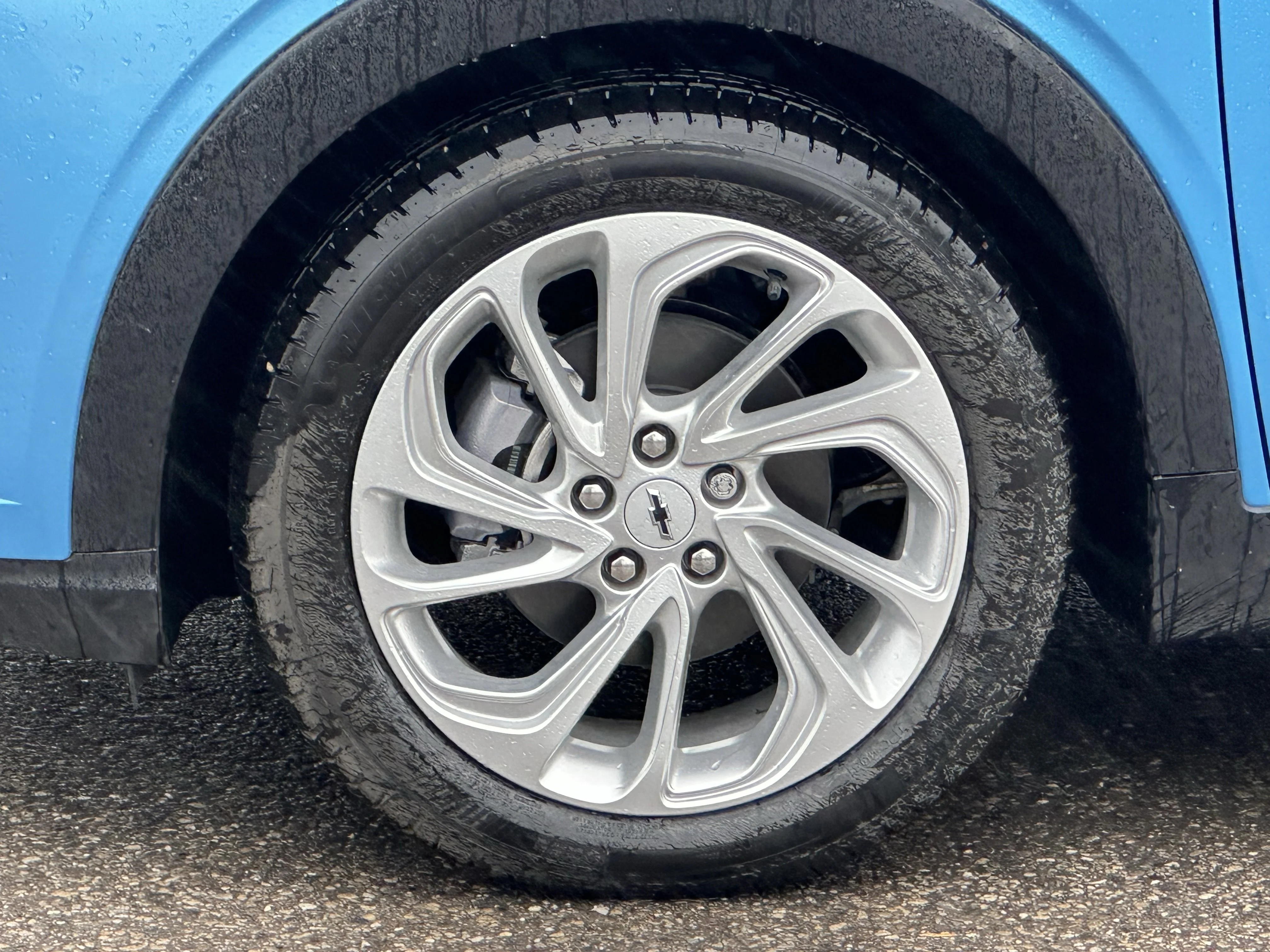 New 2027 Marina Blue Metallic Chevrolet LT image 12