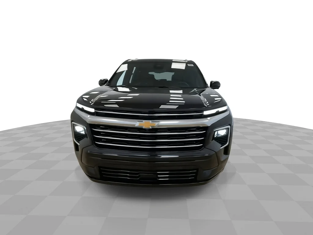 Used 2026 Mosaic Black Metallic Chevrolet High Country image 4