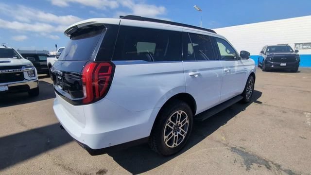 Used 2025 White Ford Active image 8