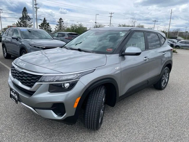 Used 2023 Steel Gray Kia LX image 3