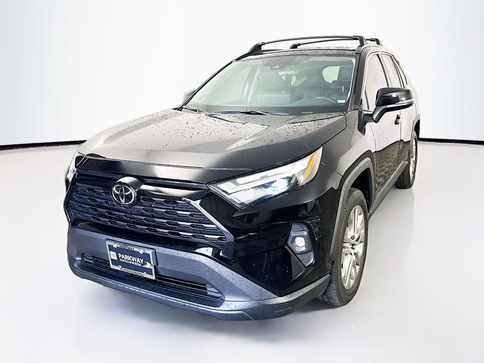 Used 2024 Black Toyota XLE Premium image 3