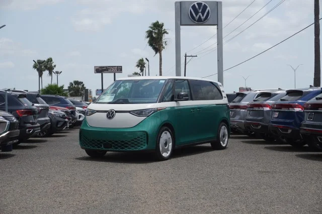 2025 Volkswagen ID. Buzz 1st Edition 4Motion's photo