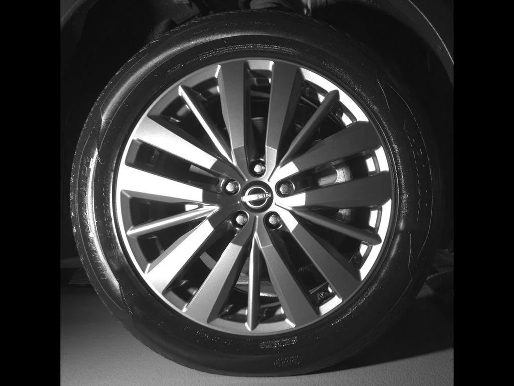 Used 2024 Super Black Nissan SL image 10