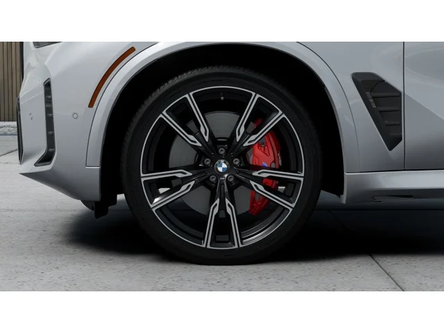 New 2026 Brooklyn Grey Metallic BMW M60i image 7