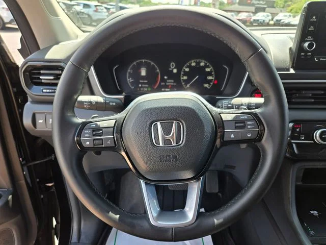 Used 2025 Black Honda EX-L image 31
