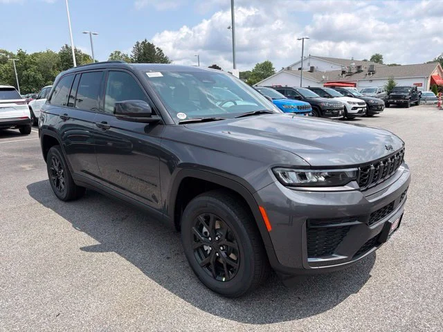New 2026 Gray Jeep Altitude image 1