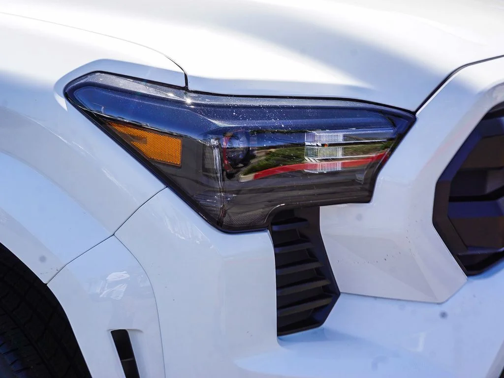 New 2026 Ice Cap Toyota  SR5 image 10