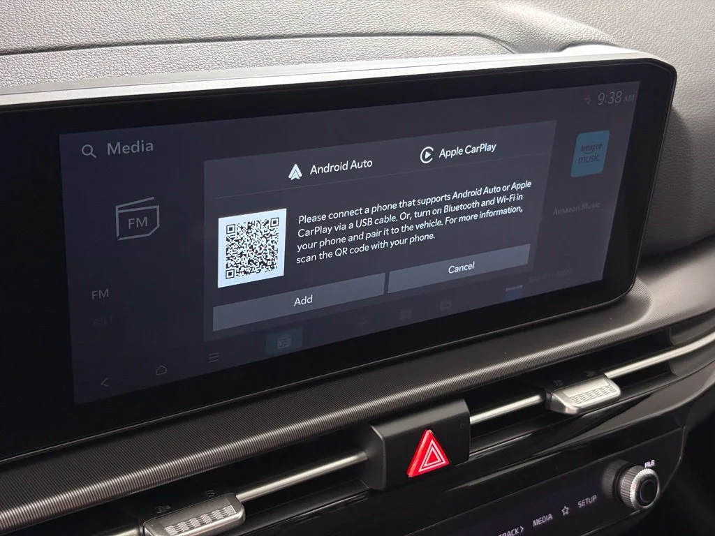 New 2027 Snow White Pearl Kia EX image 39