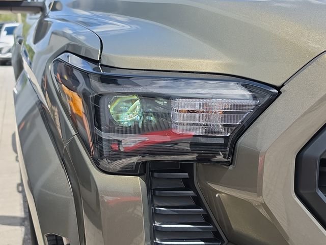 2024 Toyota Tacoma TRD Sport - Photo 10