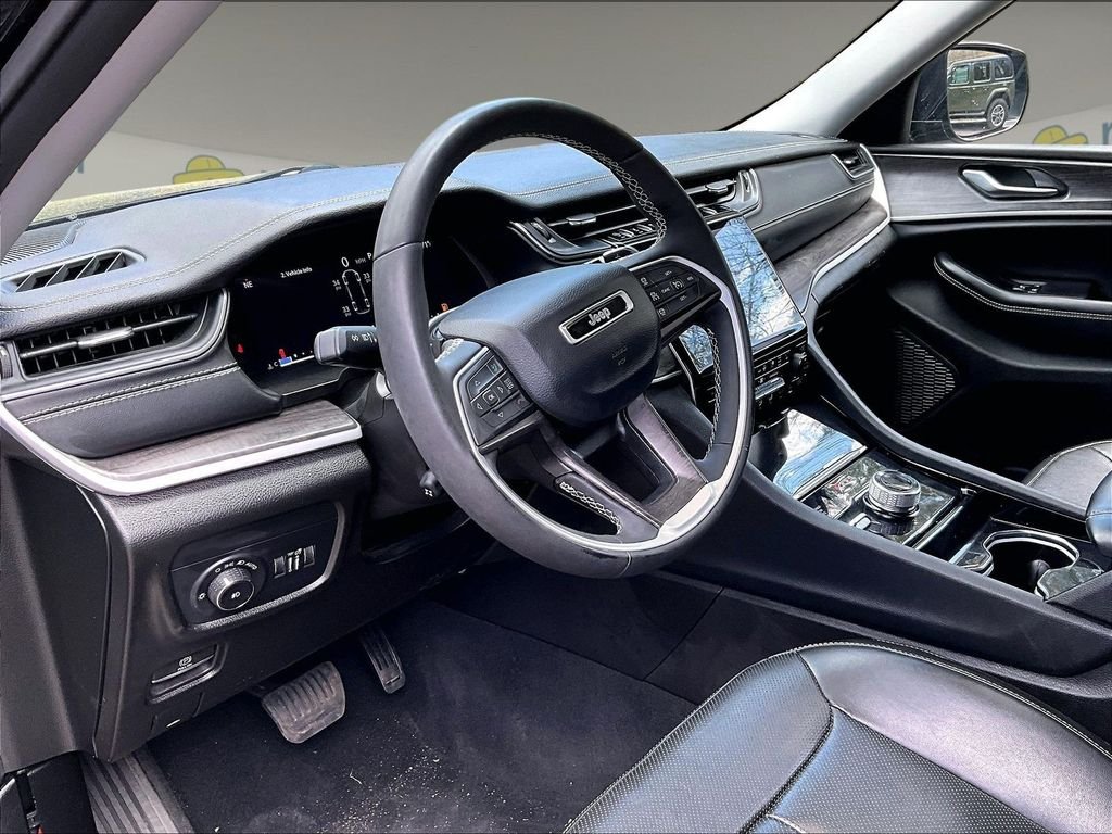 Used 2023 Black Jeep Limited image 13