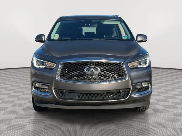 Used 2018 Gray INFINITI Base image 2