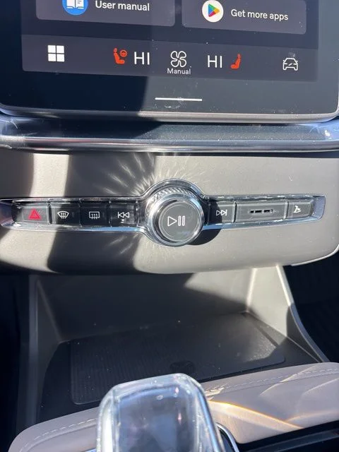 2026 Volvo XC90 Plus - Photo 27