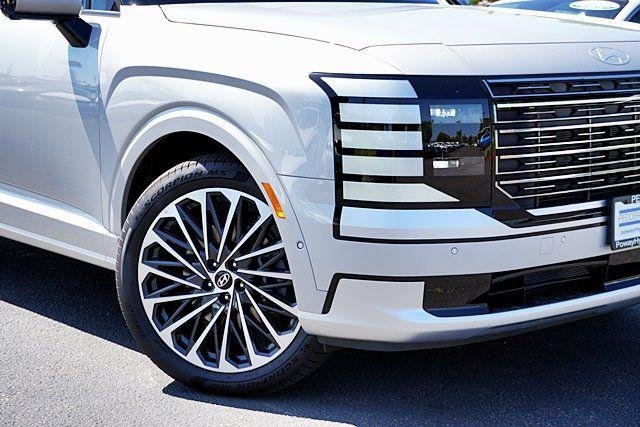 New 2026 Silver Hyundai Calligraphy AWD image 4