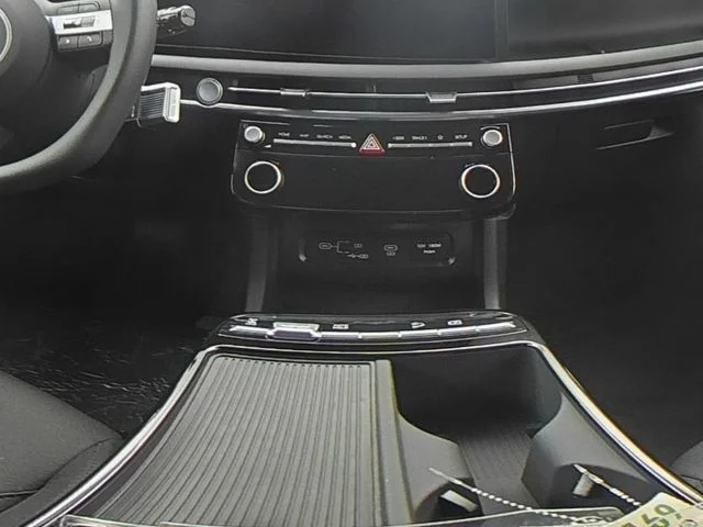 New 2026 White Hyundai SEL image 37