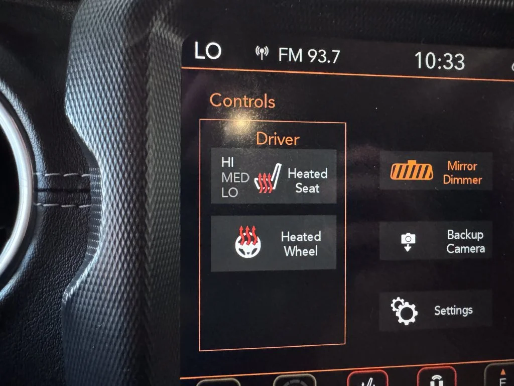 2020 Jeep Wrangler Unlimited Sahara - Photo 22