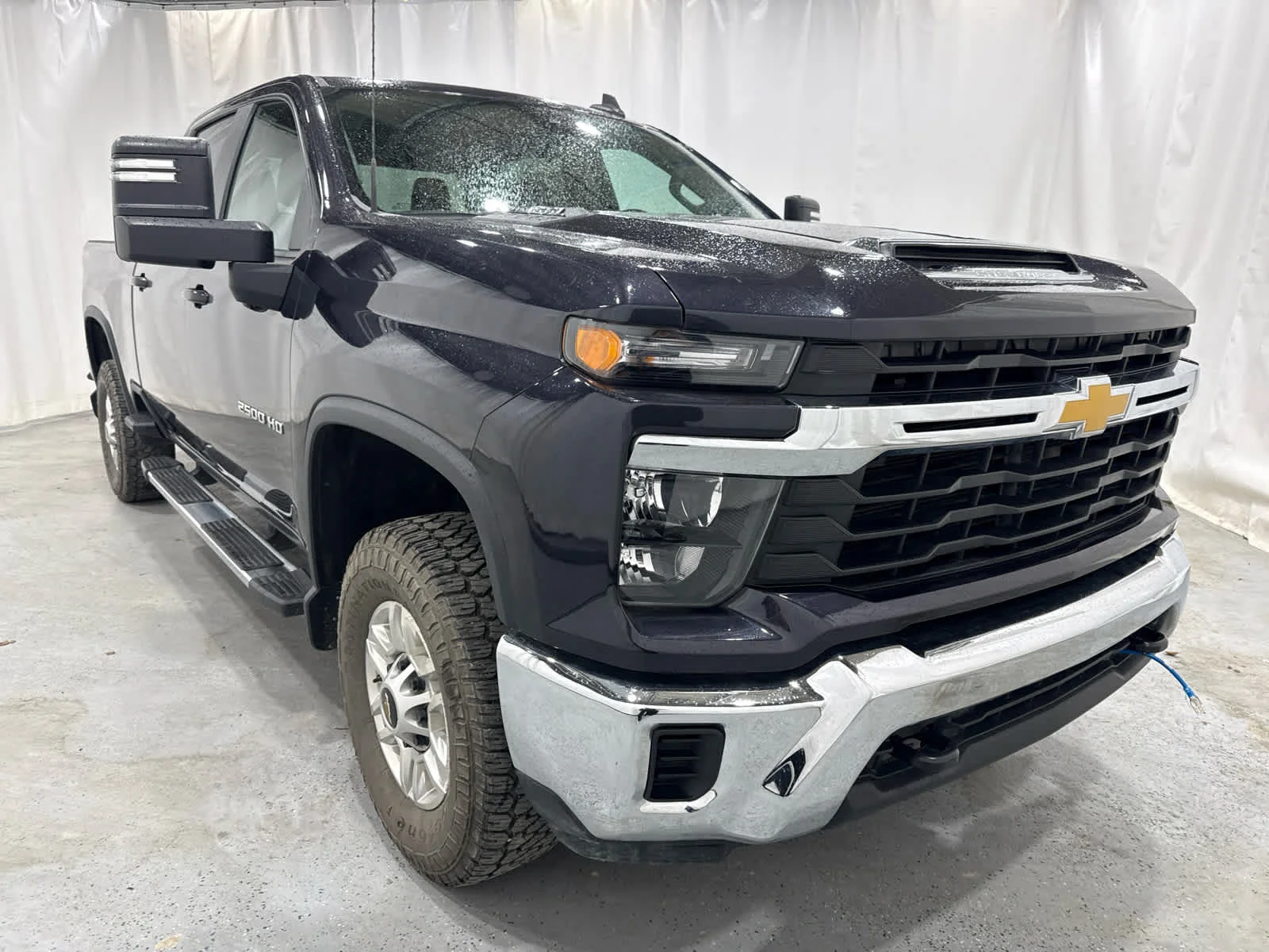 Used 2024 Dark Ash Metallic Chevrolet LT image 7