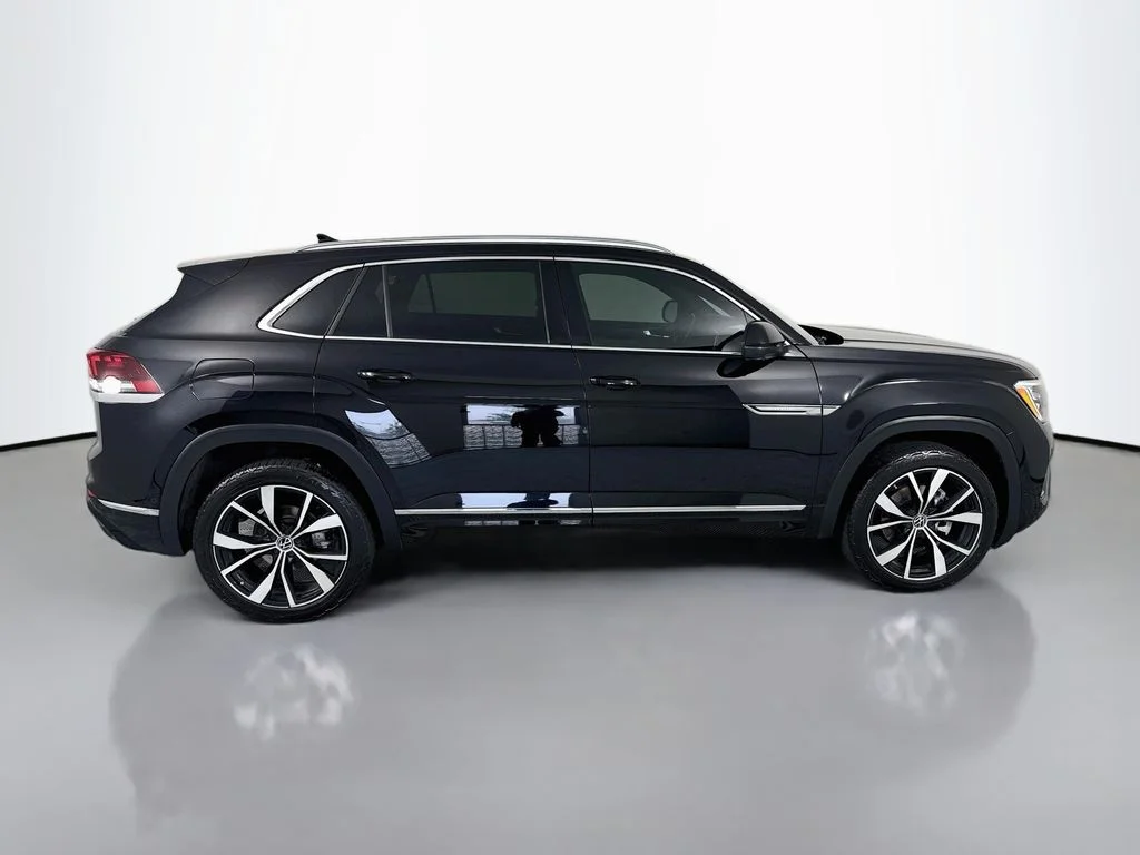 Used 2024 Deep Black Pearl Volkswagen 2.0T SEL Premium R-Line image 8