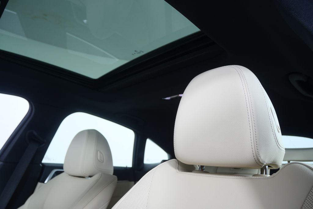 Certified Used 2023 Alpine White BMW eDrive35 image 11