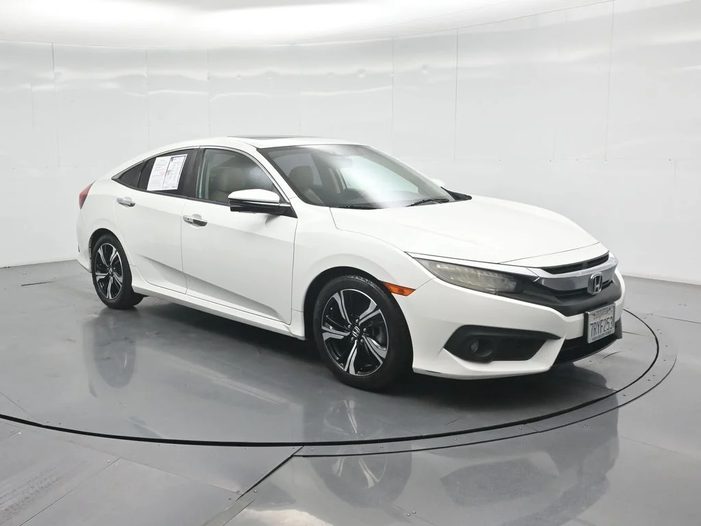 Used 2016 White Honda Touring image 52