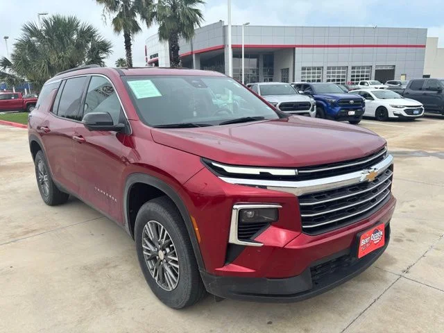 2024 Chevrolet Traverse FWD LT's photo