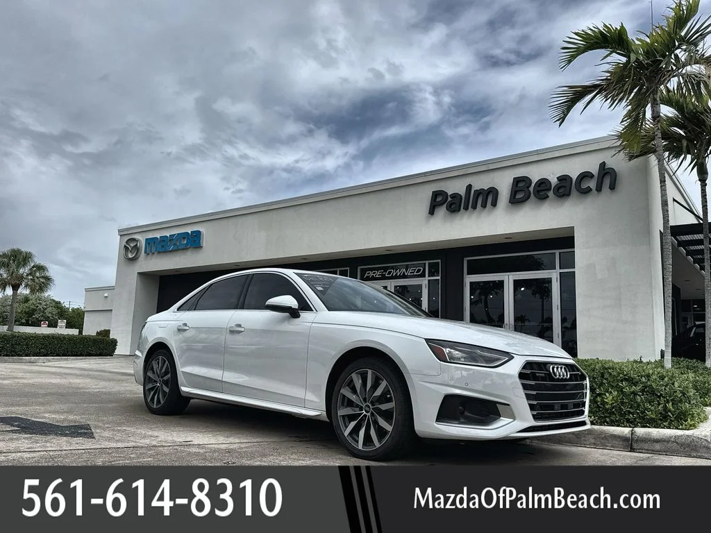 2021 Audi A4 40 quattro S tronic Premium's photo